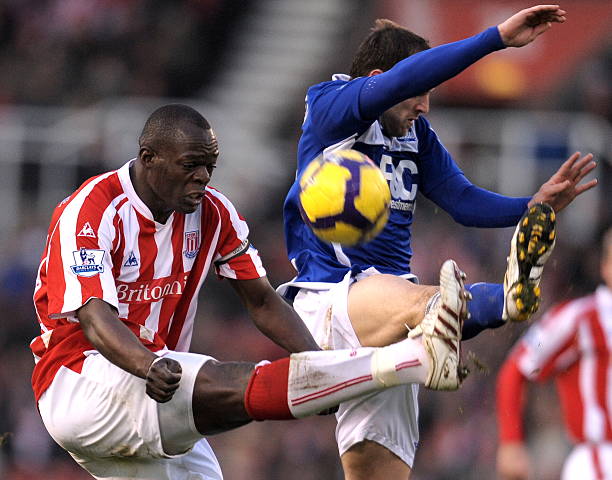 西共同效力 西共同效力