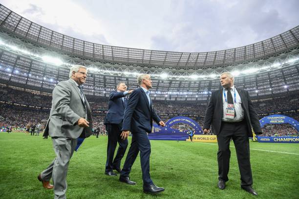 不仅是一场 不仅是一场