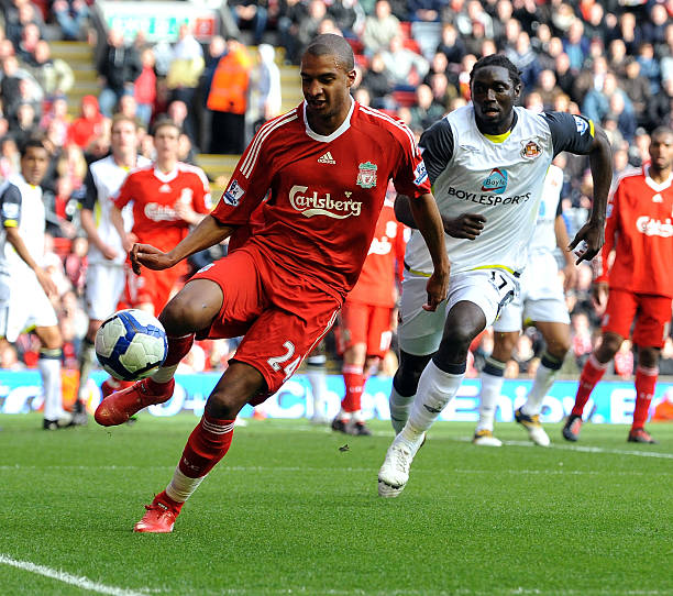 罗马诺：利雅得胜利与拜仁就金斯利-科曼转会展开了接触.