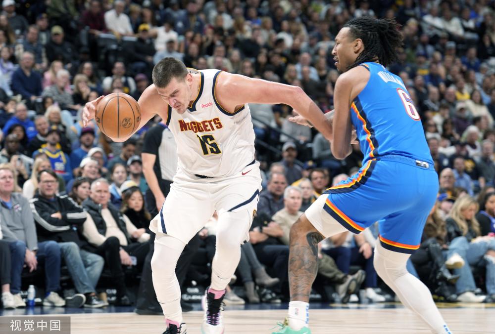 拜仁联合国米共助病童圆梦足球：场上对手，场下好朋友.