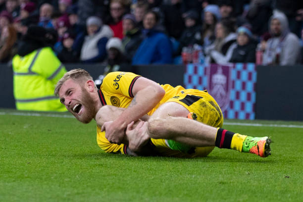 官方：皇家社会与后卫佩鲁-罗德里格斯完成续约.