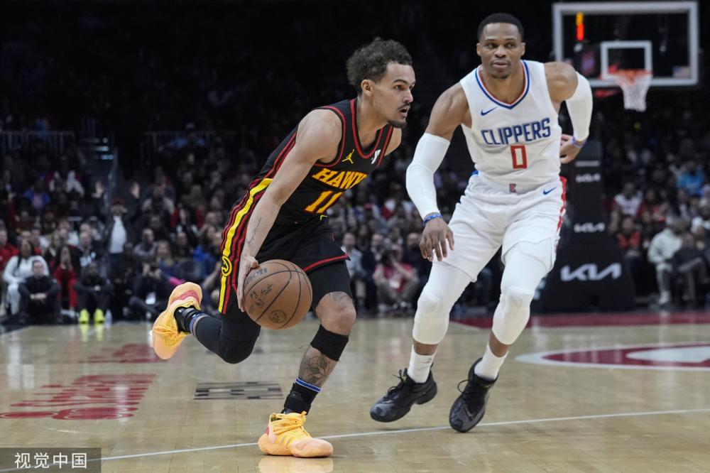 巨大成功的 巨大成功的