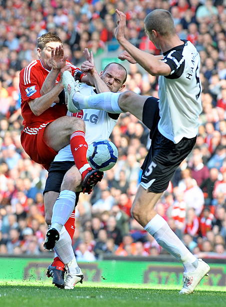 雙方的碰撞 雙方的碰撞